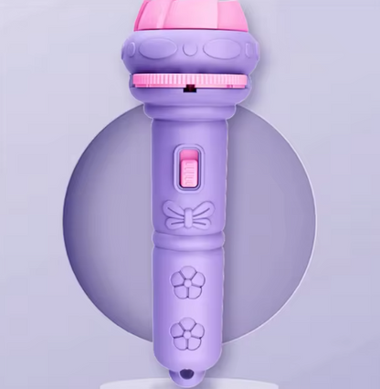 Lila und rosa Spielzeugmikrofon für Kinder, Kunststoff, mit Blumenmuster und Schalter.