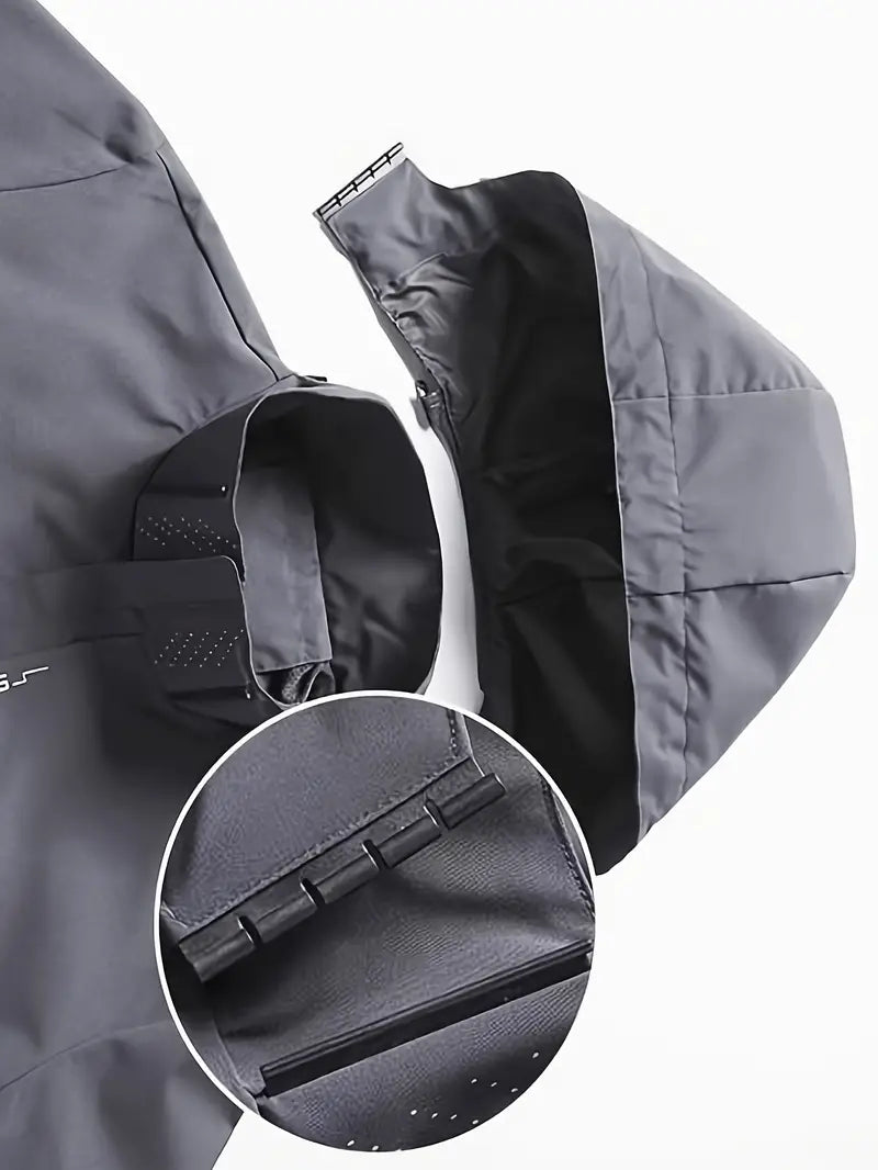 Schwarze wasserdichte Kapuze mit abnehmbarer Funktion, ideal für Outdoor-Bekleidung.