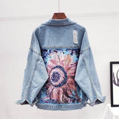 Jeansjacke mit Sonnenblumenmuster, hellblau, Damenmode, lässig, bestickt, Vintage-Stil.