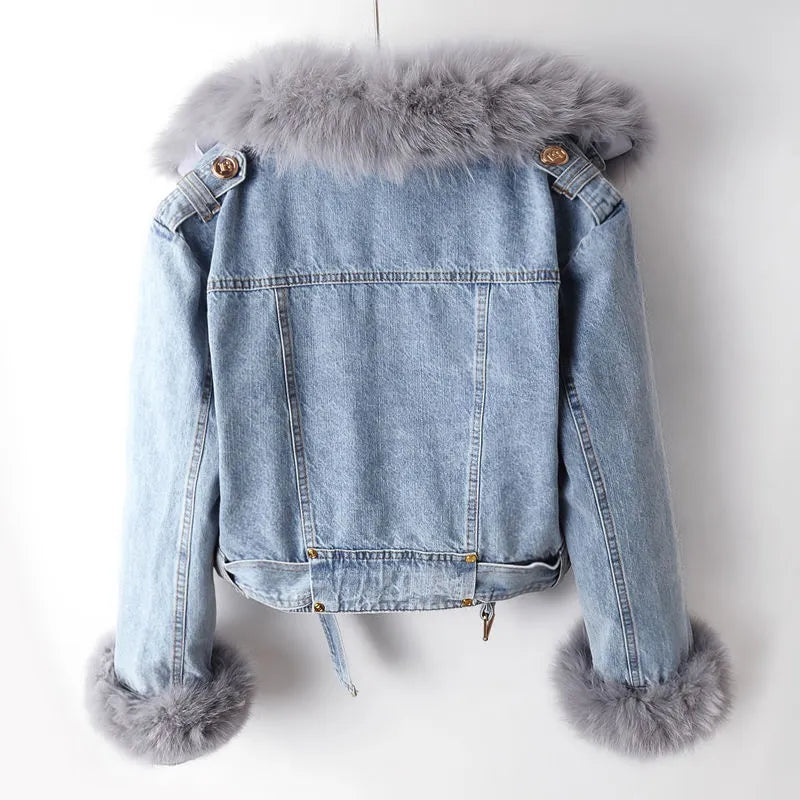 Damen Jeansjacke mit grauem Kunstfellkragen, modisch, blau, Winterjacke, warm.