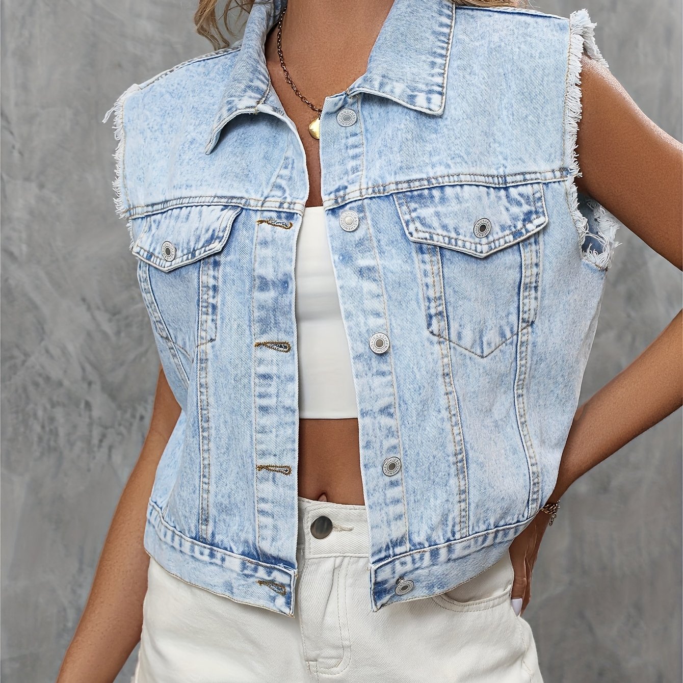 Damen Jeansweste, hellblau, ärmellos, Fransen, modisch, Freizeitkleidung, Denim-Look.