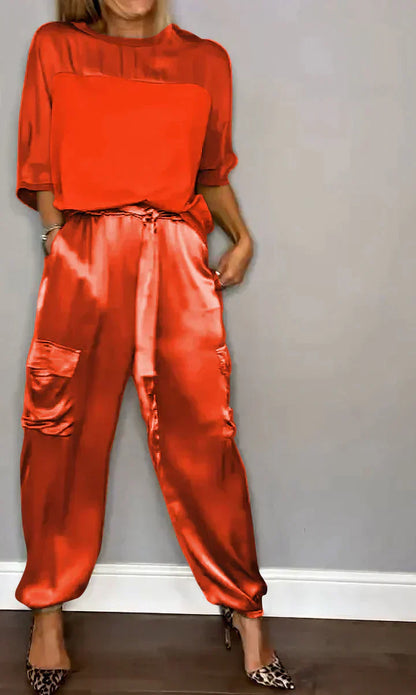 Stilfull och luftig satin jumpsuit för damer för speciella tillfällen – Yasmina