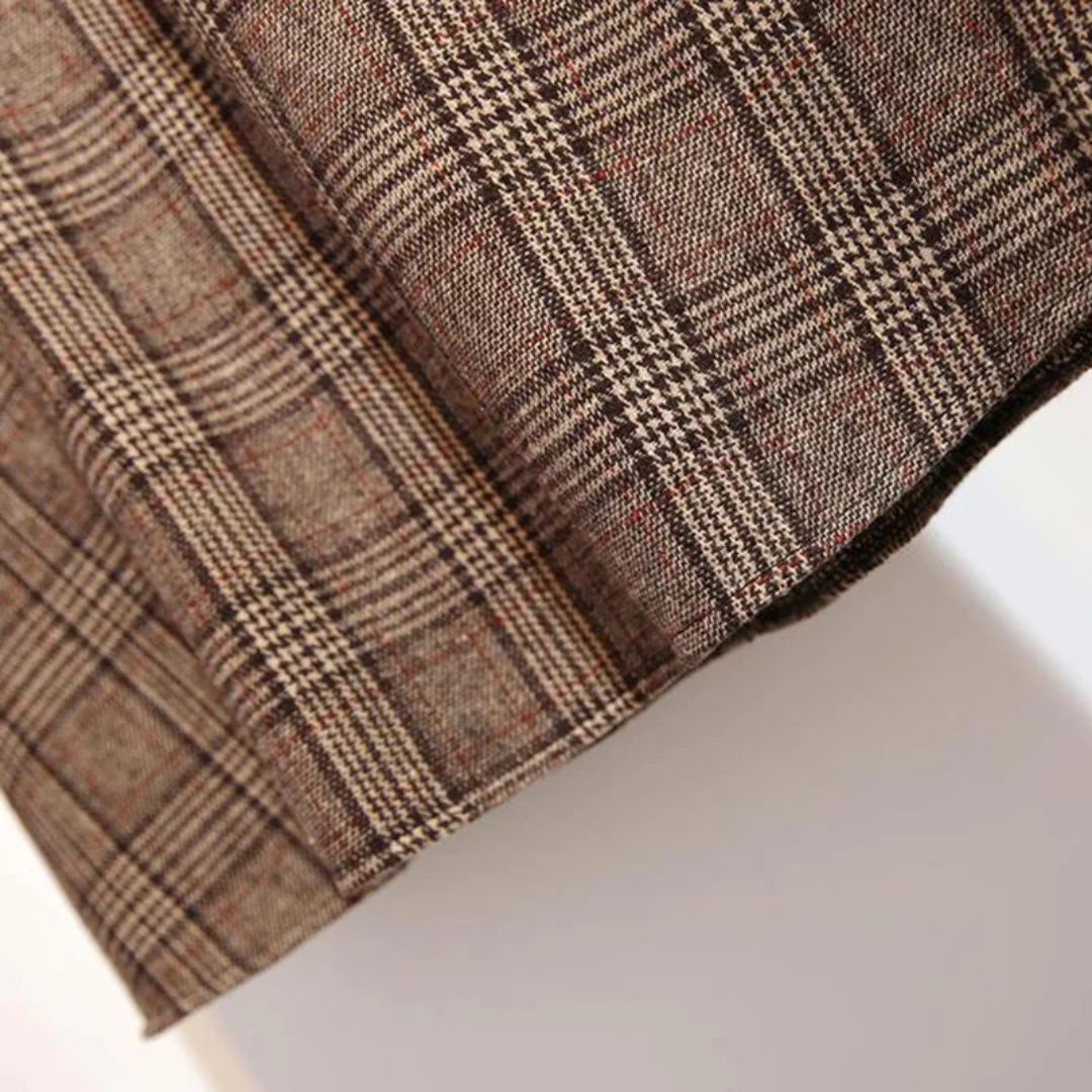 Brauner karierter Wollstoff, Glencheck-Muster, hochwertig, ideal für Anzüge und Mäntel.