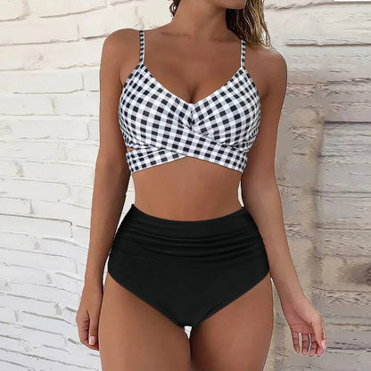 Schwarz-weiß kariertes Bikini-Set, hoch tailliert, Damenmode, Sommerstrandbekleidung.