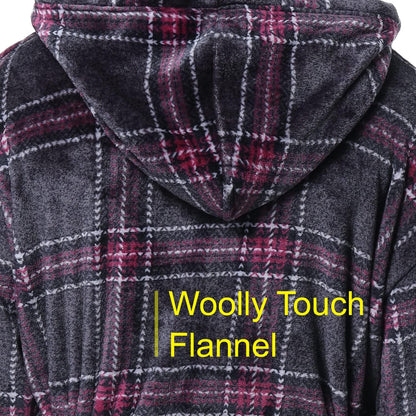 Grauer Flanell-Bademantel mit Kapuze, kariertes Muster, weiches Material, Herrenmode.