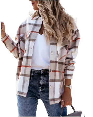 Damen Karohemdjacke beige-weiß, lässig, Herbstmode, Langarm, Knopfleiste, Baumwolle.