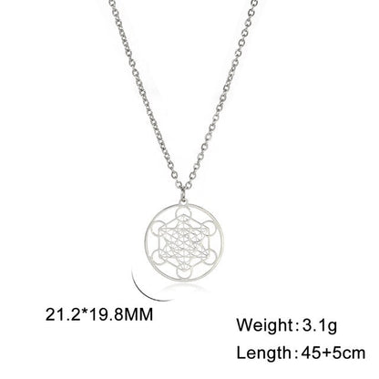 Silberkette mit geometrischem Anhänger, 21.2x19.8mm, Länge 45+5cm, Gewicht 3.1g.