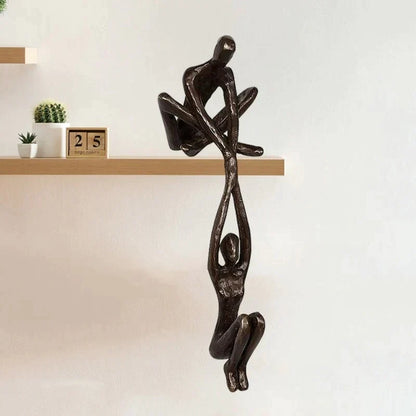 Bronzeskulptur Kletterer, moderne Kunst, Wanddekoration, Wohnzimmer, Regal, minimalistisch