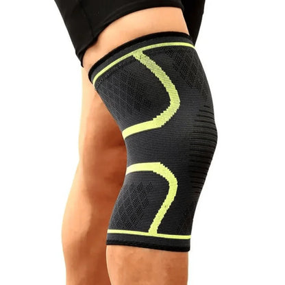 Schwarze Kniebandage mit gelben Streifen, elastisch, für Sport und Unterstützung.