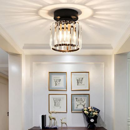 Moderne Deckenleuchte aus Glas und Metall, schwarz, Wohnzimmer, elegantes Design, Innenbeleuchtung.