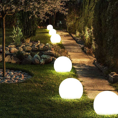 Kugelförmige Gartenleuchten, LED, warmweiß, Außenbeleuchtung, dekorativ, energiesparend.