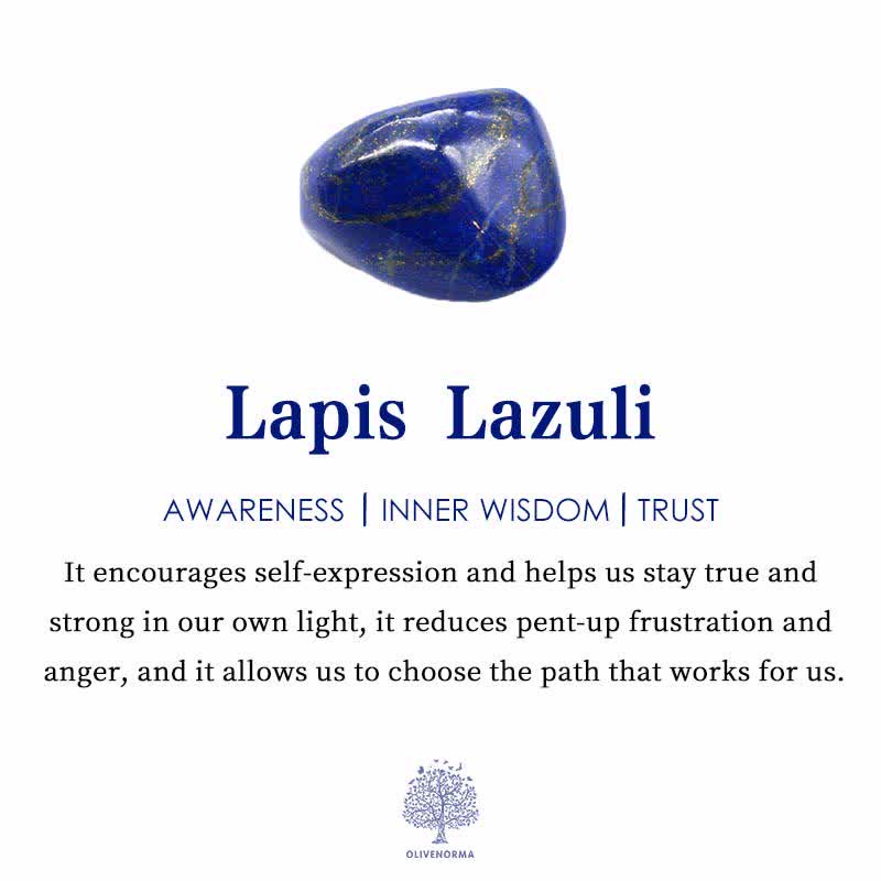 Lapis Lazuli Edelstein, blau mit goldenen Adern, fördert Bewusstsein und innere Weisheit.