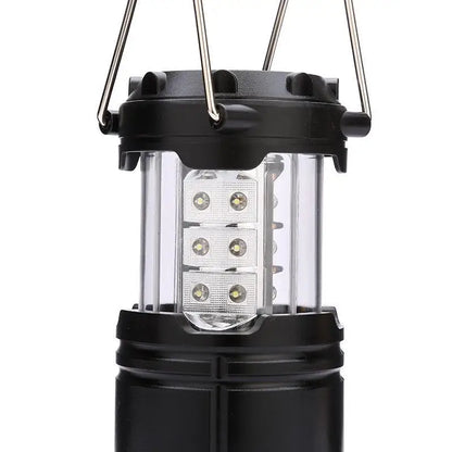 Schwarze LED-Campinglaterne, tragbar, batteriebetrieben, Outdoor-Beleuchtung.