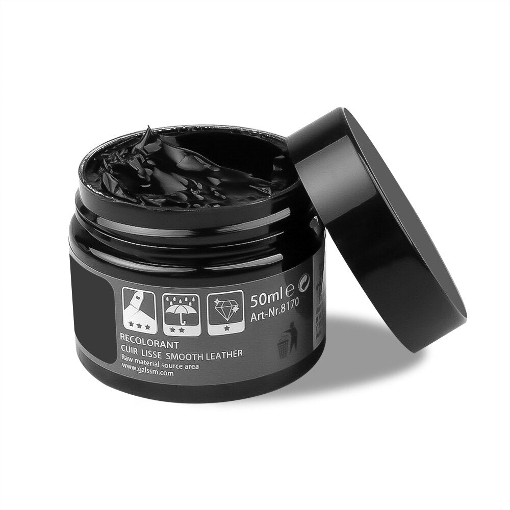Schwarze Lederfarbe in geöffneter Dose, Glattleder-Reparatur, 50ml, für Lederpflege.