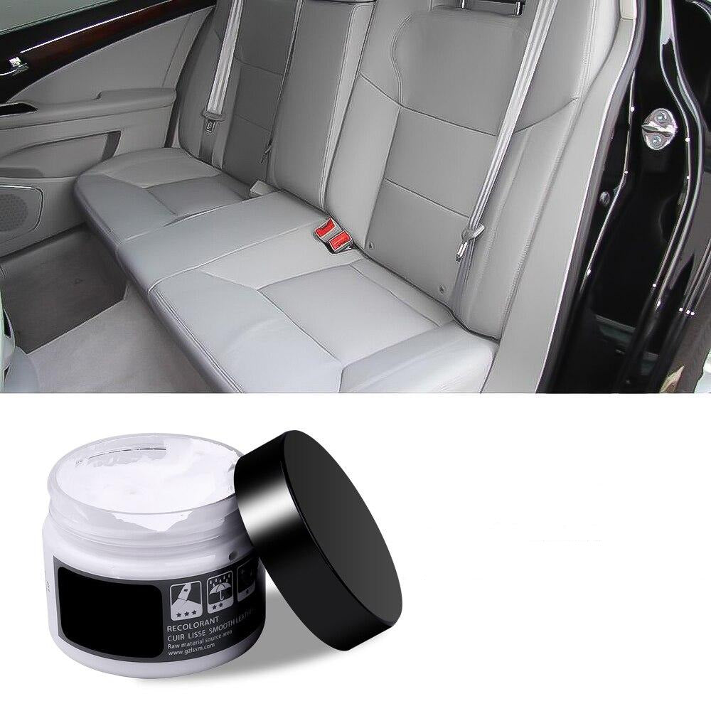 Graue Ledersitze Auto mit Lederpflegecreme, Autopflege, Innenraumreinigung, Lederreparatur.
