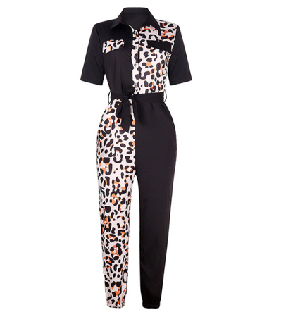 Damen Jumpsuit, schwarz mit Leopardenmuster, kurzärmelig, modisch, elegant, Freizeitkleidung.