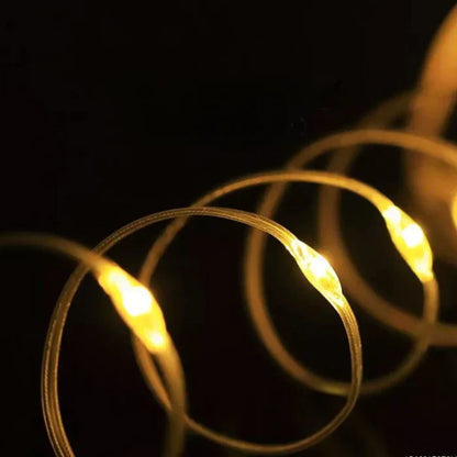 LED-Lichterkette warmweiß, dekorativ, energiesparend, für Innen- und Außenbereich geeignet.