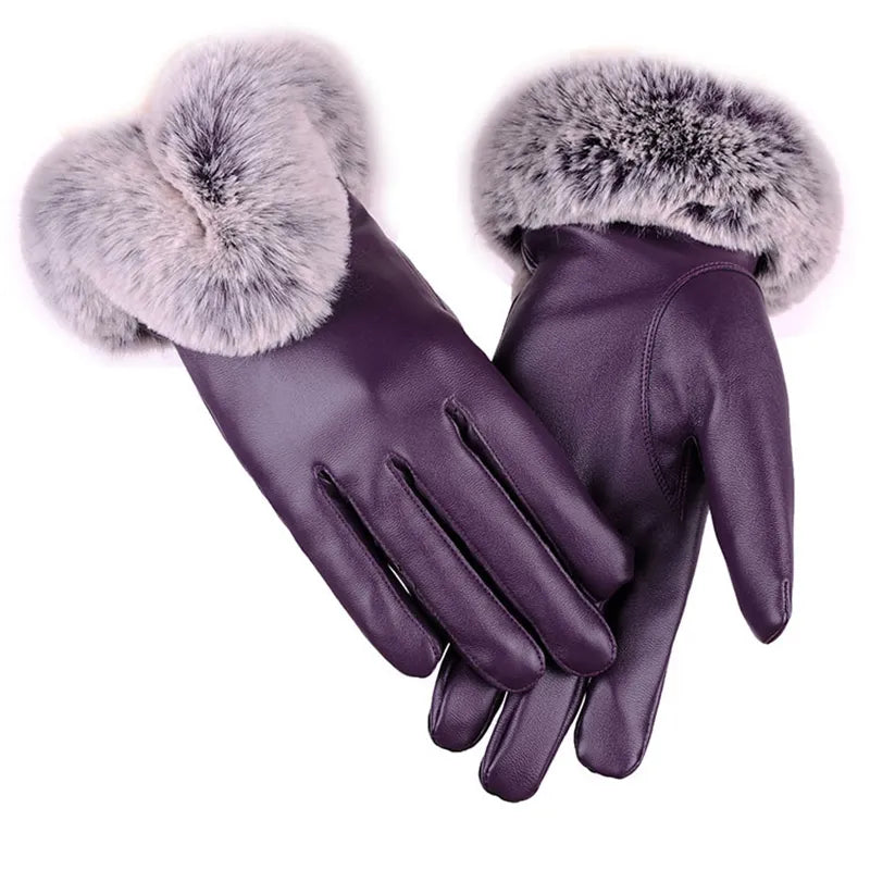 Lila Lederhandschuhe mit grauem Kunstpelzbesatz, Damenmode, Winteraccessoire.