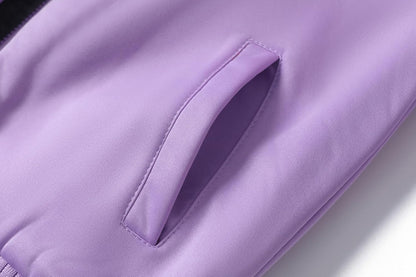Lila Jacke mit Reißverschlusstasche, modisch, Damenbekleidung, Freizeitmode, Polyester.