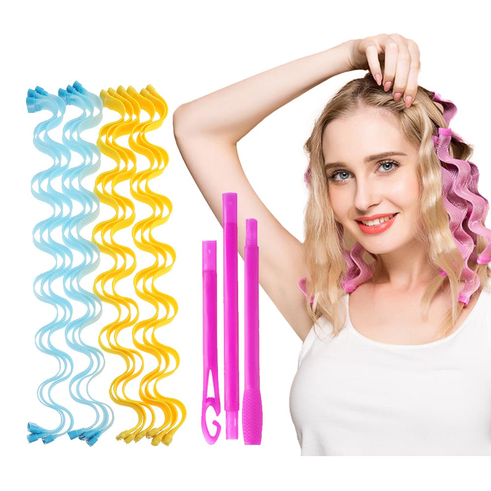 Frau mit Lockenwicklern, bunte Haarstyling-Werkzeuge, rosa, gelb, blau, DIY Frisur.