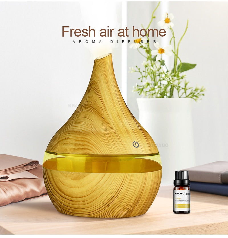 Holzoptik Aroma Diffuser mit gelbem Licht, ätherisches Öl, frische Luft, Heimdekoration.