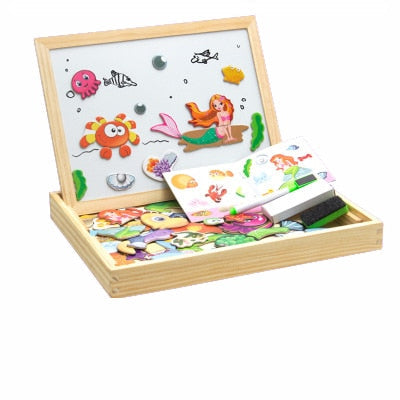 Holz-Magnettafel mit bunten Meerestier-Magneten, pädagogisches Spielzeug für Kinder.