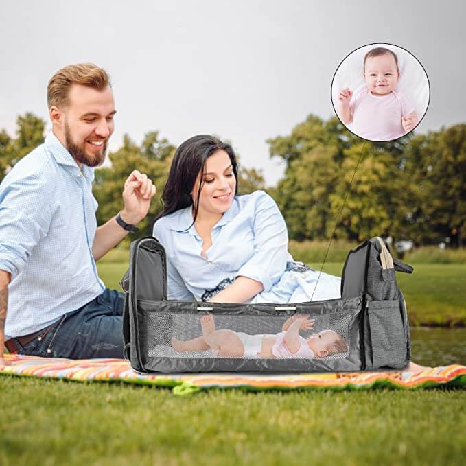Konvertibel skötväska/ryggsäck med hopfällbar babysäng – vattentät multifackdesign