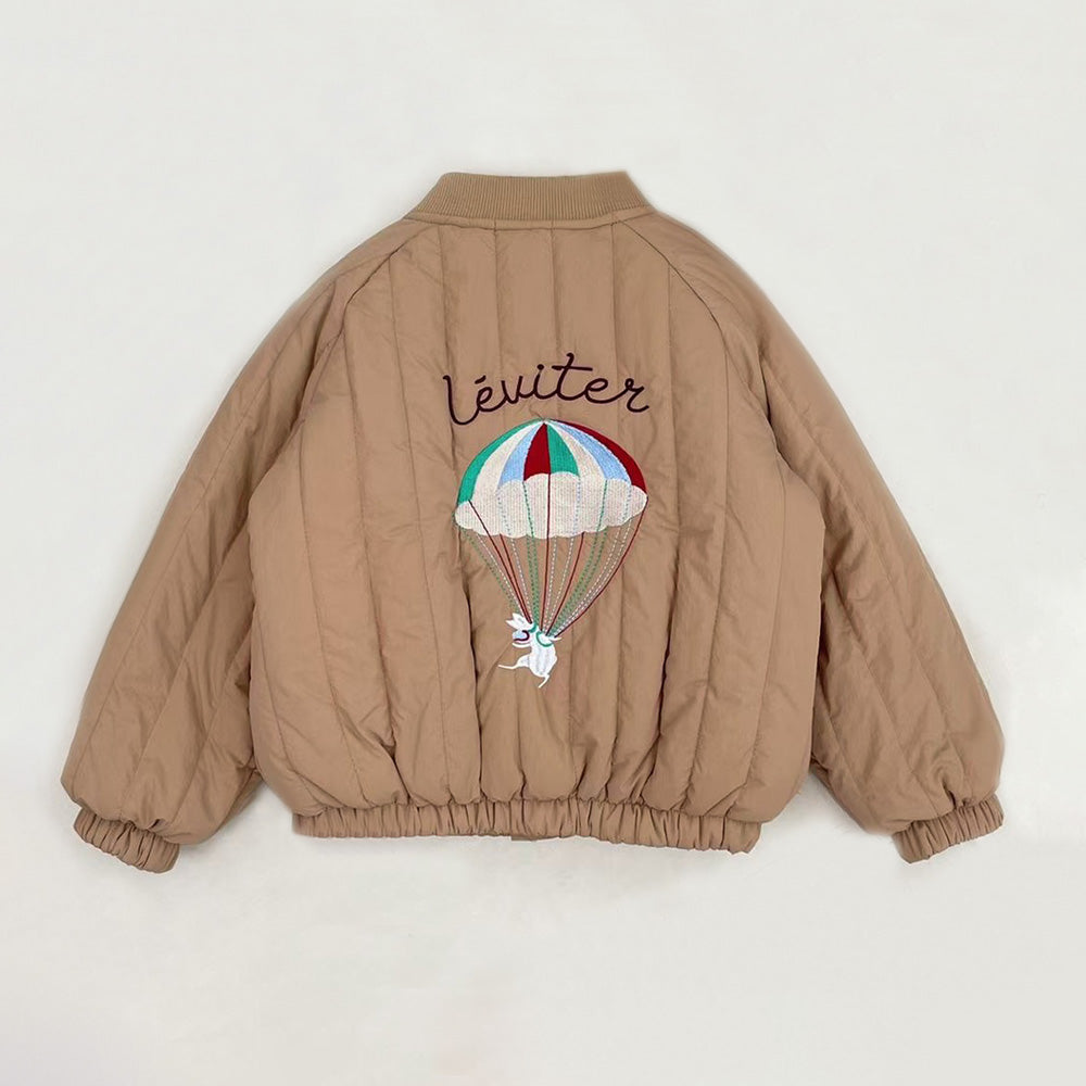 Beige Kinderjacke mit Fallschirm-Stickerei, gesteppt, Baumwolle, modisch, warm.