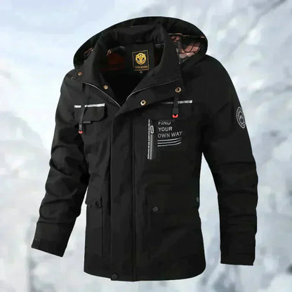 Schwarze wasserdichte Herrenjacke aus Titan, Outdoor, mit Kapuze und Reißverschlusstaschen.