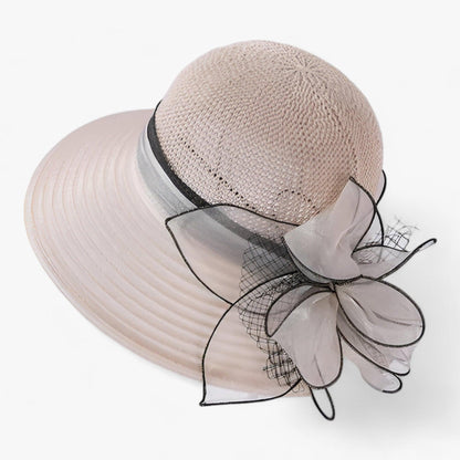 Elegant damhatt med bred brätte – Höstmagi från Bellavue