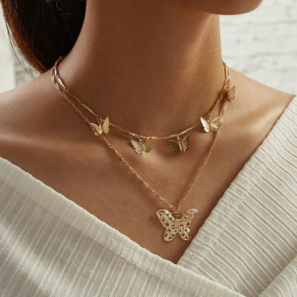 Goldene Schmetterlingskette, doppellagig, Damenmode, eleganter Schmuck, Halskette Accessoire.