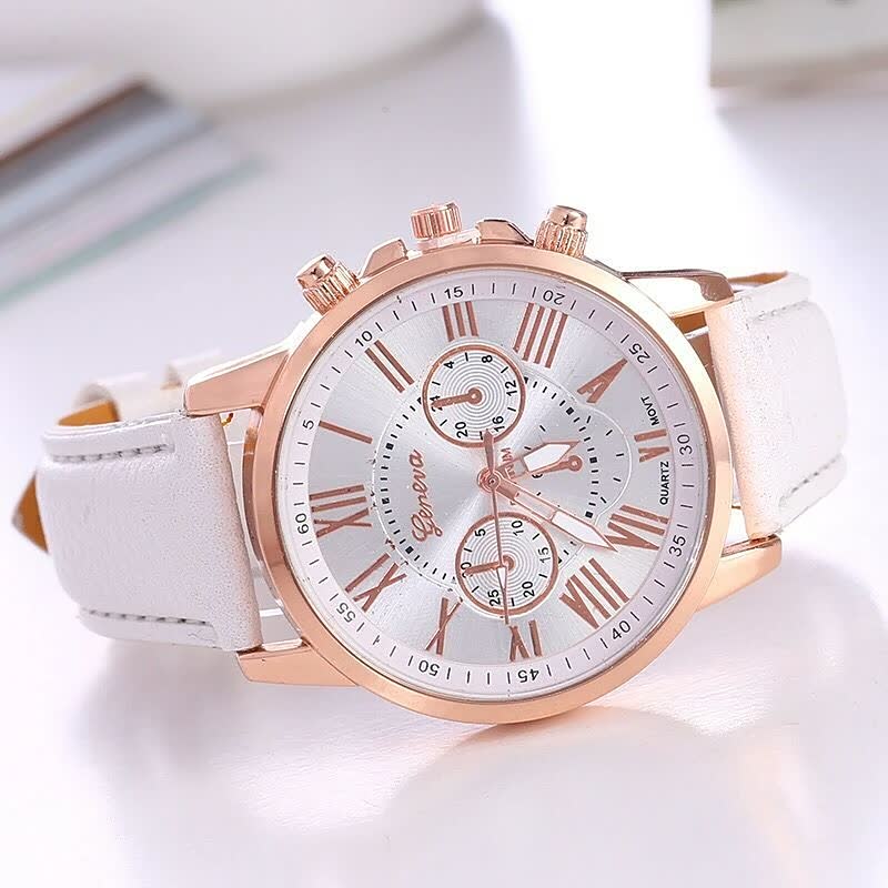 Luxus-Damenarmbanduhr, roségoldenes Gehäuse, weißes Lederarmband, römische Ziffern, Chronograph.