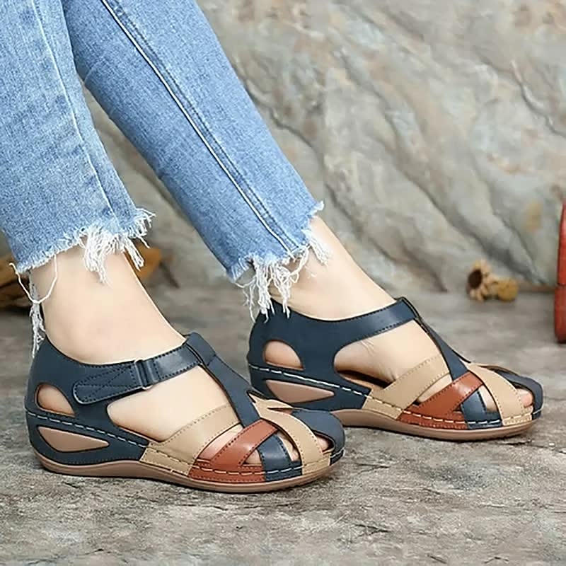 Damen Sandalen, blau-braun, Leder, bequem, Sommermode, Freizeit, rutschfest, Klettverschluss.