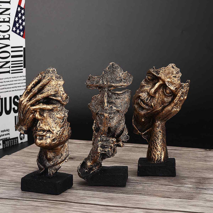 Abstrakt guldig skulptur – Soren