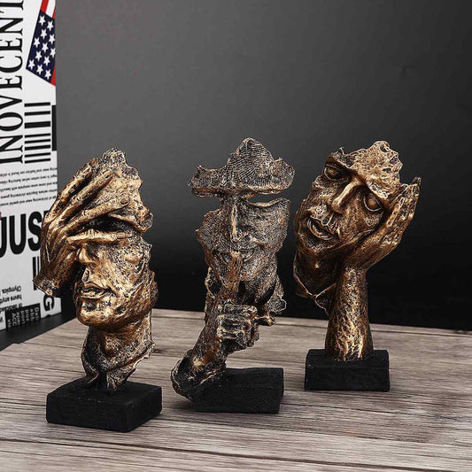 Abstrakt guldig skulptur – Soren