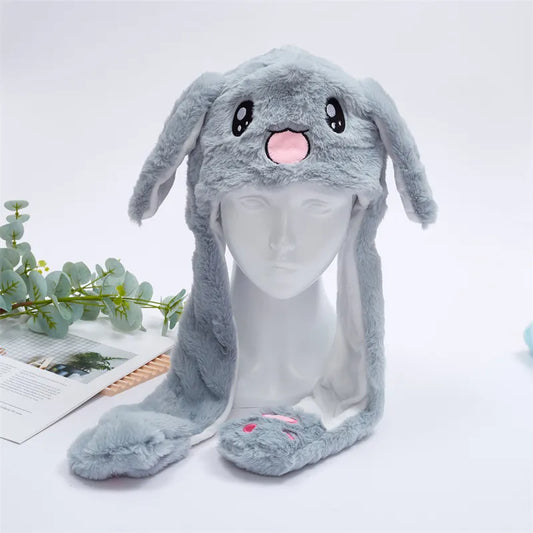 Graue Plüsch-Hasenmütze mit Ohren, niedliches Design, Winteraccessoire für Kinder und Erwachsene.