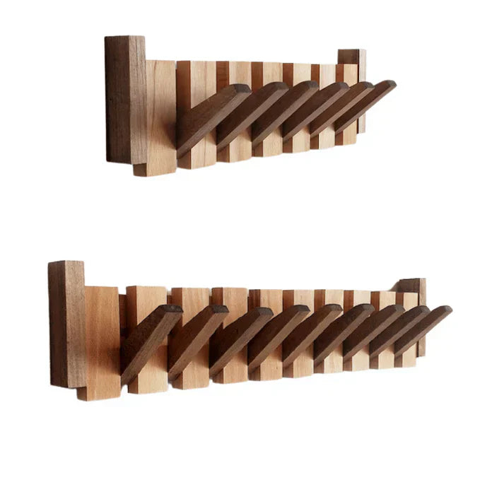 Holzgarderobe Wandhaken klappbar, platzsparend, modern, braun, für Flur oder Schlafzimmer.