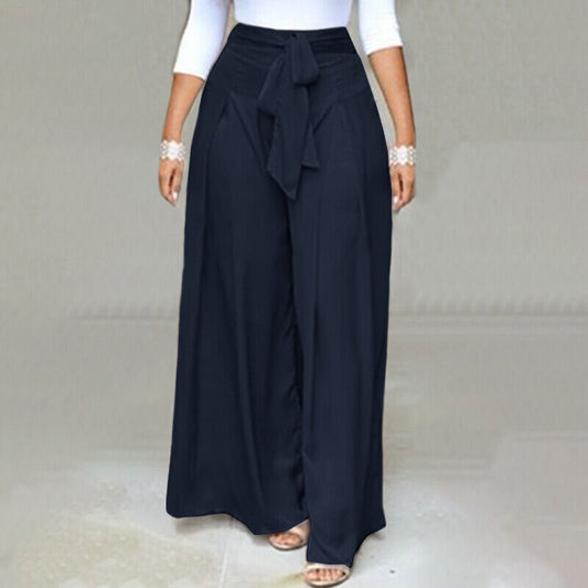 Damenhose mit weitem Bein, schwarz, hohe Taille, Bindegürtel, elegant, modisch, Freizeitkleidung.
