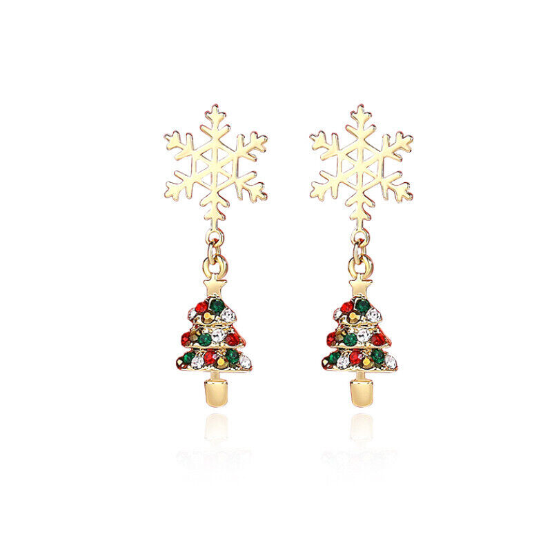 Goldene Ohrringe Schneeflocke Weihnachtsbaum, bunte Kristalle, festlicher Schmuck.