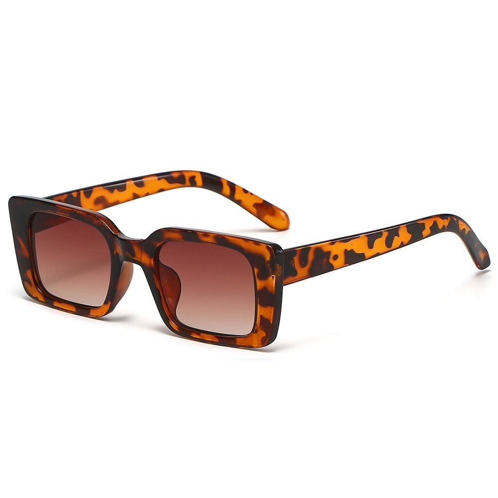 Braune Schildpatt-Sonnenbrille, rechteckig, UV-Schutz, modisch, Damen-Accessoire.