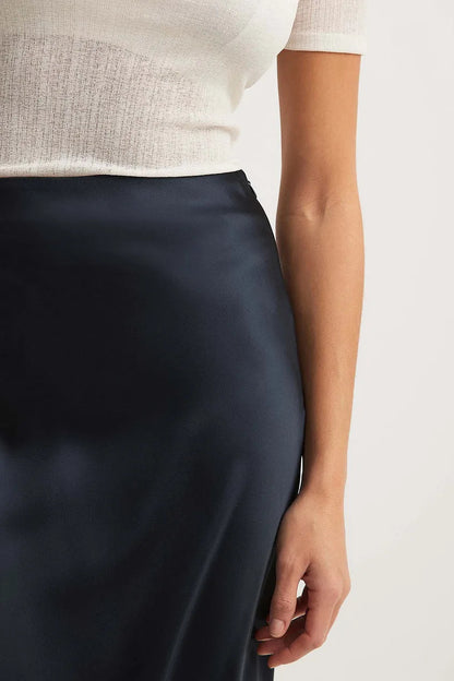 Höstlig satin kjol med hög midja - Leona