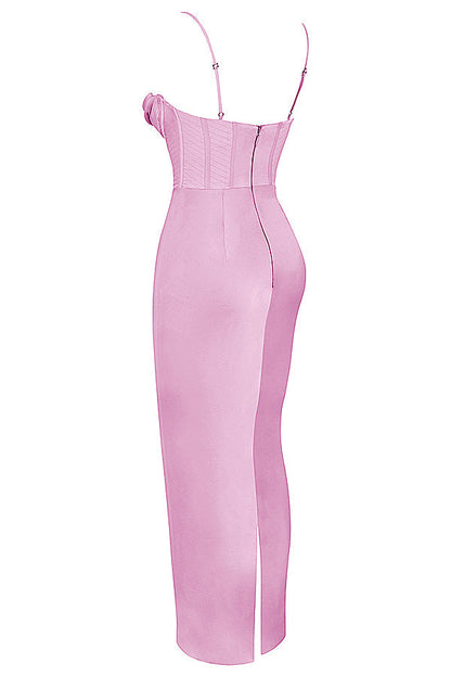 Rosa Satin-Corsagenkleid mit Spaghettiträgern, figurbetont, elegantes Abendkleid, Rückansicht.