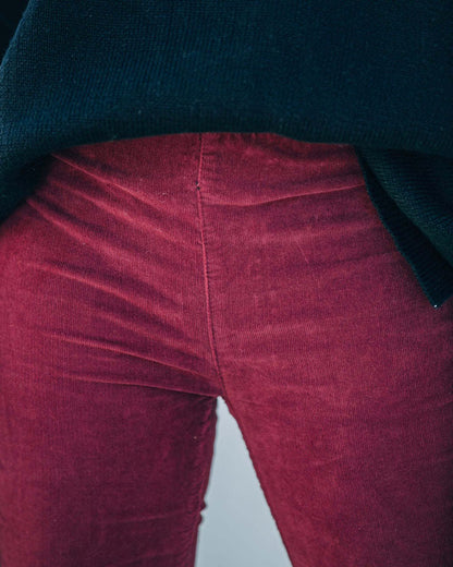Höftvänlig dambyxa med stretch – Noelle