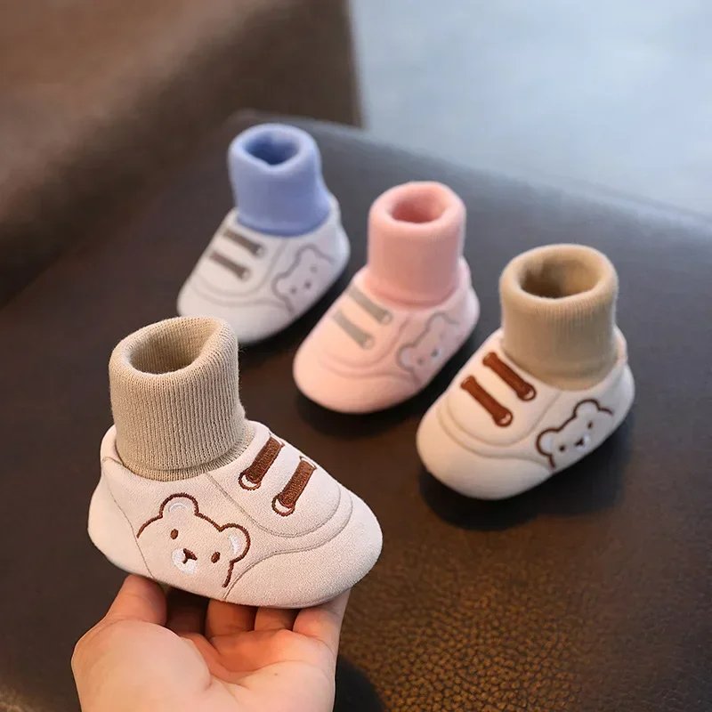 Varma vinterbabyskor med plyschfoder – Vintermagi SnuggleBoots (Köp 1, få 1 gratis)