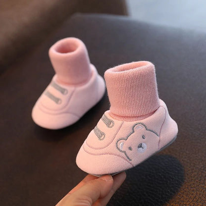 Varma vinterbabyskor med plyschfoder – Vintermagi SnuggleBoots (Köp 1, få 1 gratis)