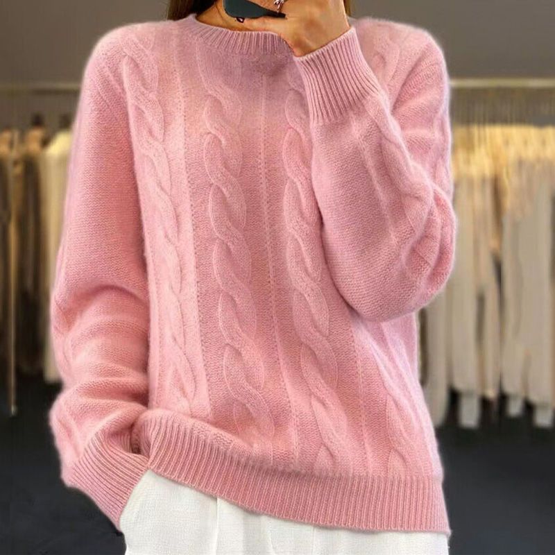 Rosa Damenpullover aus Kaschmir mit Zopfmuster, gemütlich und modisch für Herbst/Winter.
