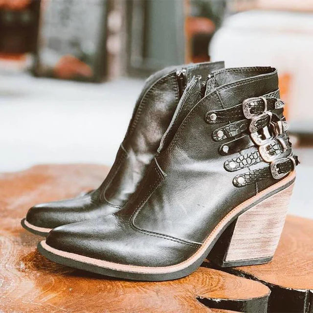 Ankelboots med klack för dam – Clara