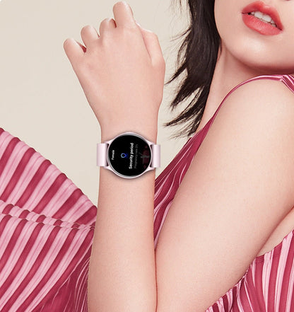 Frau trägt Valante Proxena Smartwatch in Silber, modernes Design, Fitness-Tracker, Touchscreen.