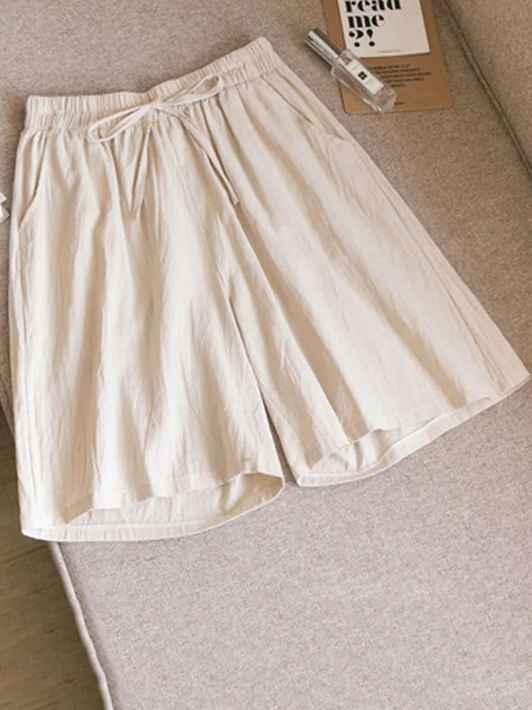 Bekväma och luftiga damshorts i bomull med stretchmidja – Melina