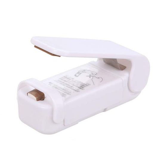 Weißer Mini-Heat-Sealer für Kunststoffverpackungen, tragbar, batteriebetrieben, kompakt.